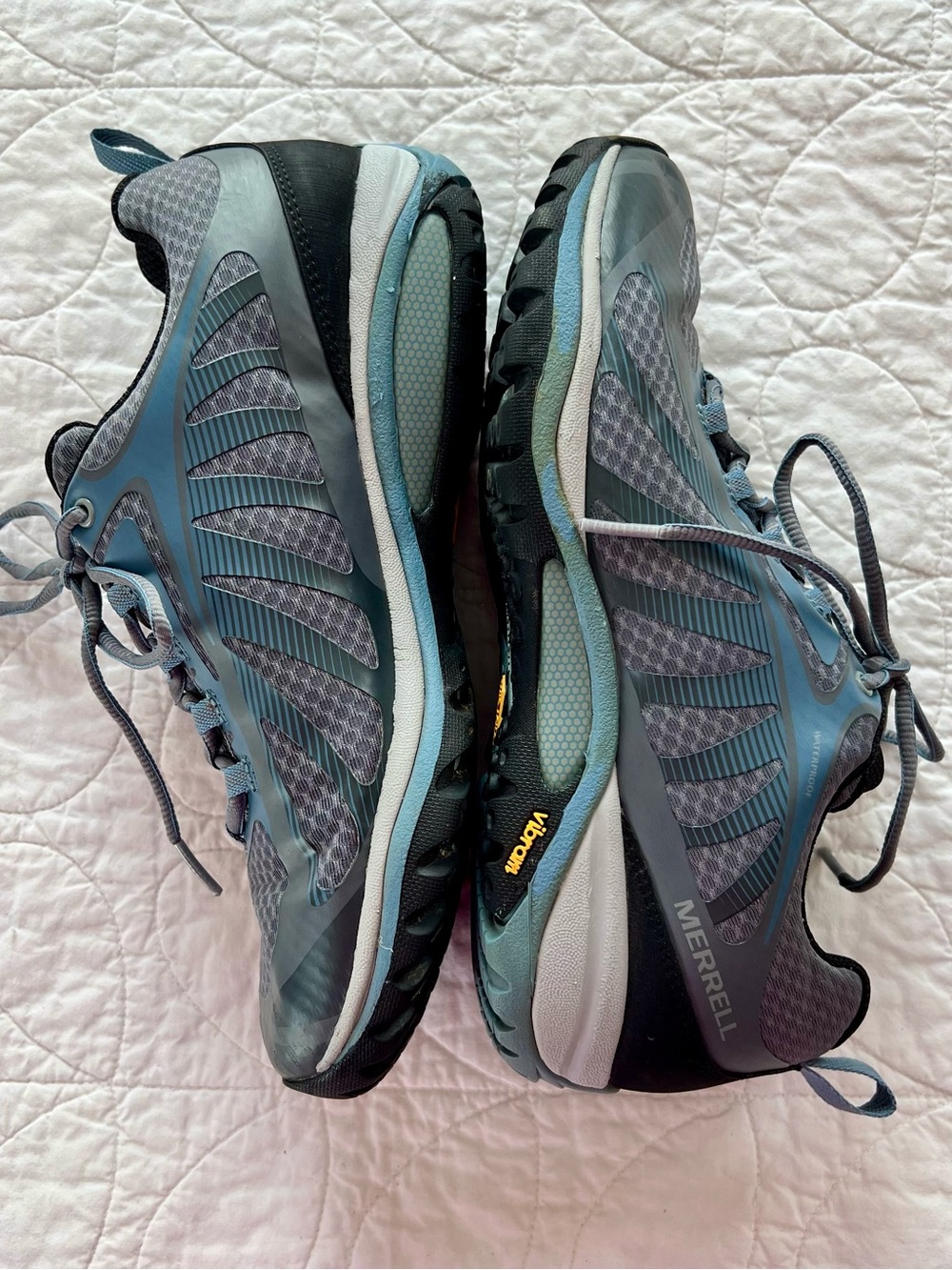 Merrell Women's Blue/Gray Siren Edge 3 Trail Hikers w/Vibram Soles, Rugged
